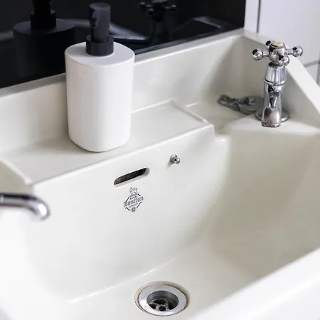 Large House, Garden, 3 Bedrooms 度假居 布里斯托