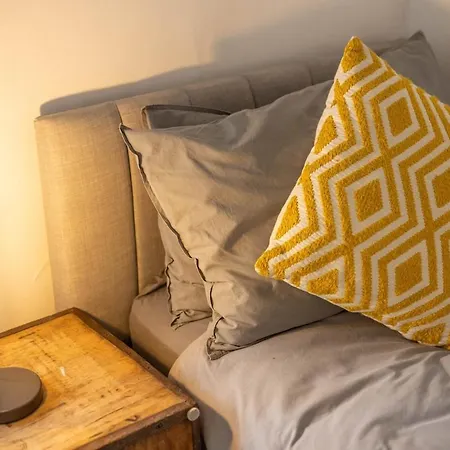 Large House, Garden, 3 Bedrooms Σπίτι διακοπών Μπρίστολ